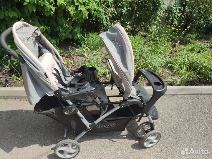 Прогулочная коляска для двойни или погодок