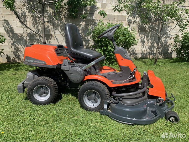 Садовый райдер газонокосилка husqvarna r15v2awd