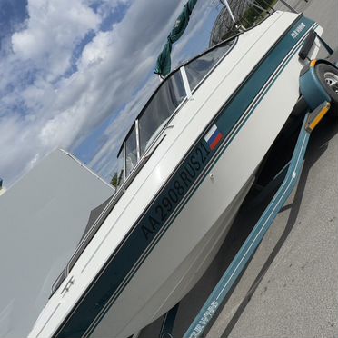 Катер Four Winns Horizon 190