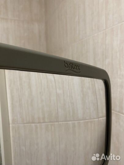 Зеркало для контроля за ребенком