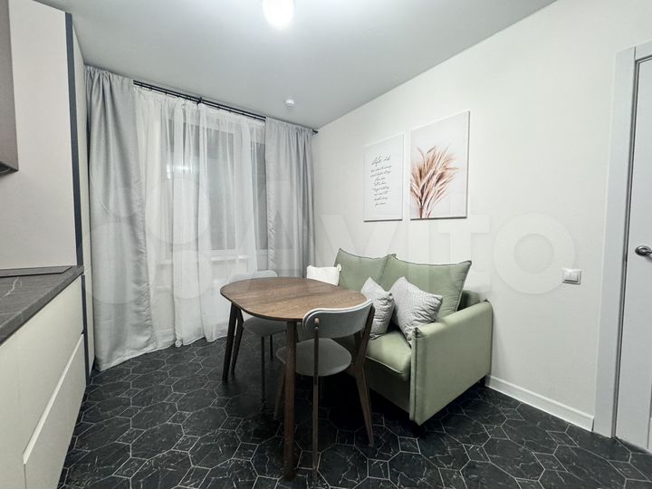 2-к. квартира, 46 м², 13/16 эт.