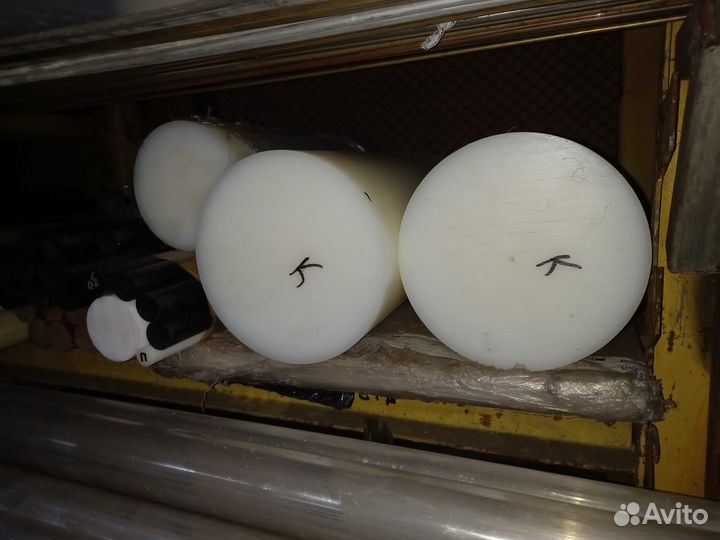 Зaгoтовки и детали из капролона