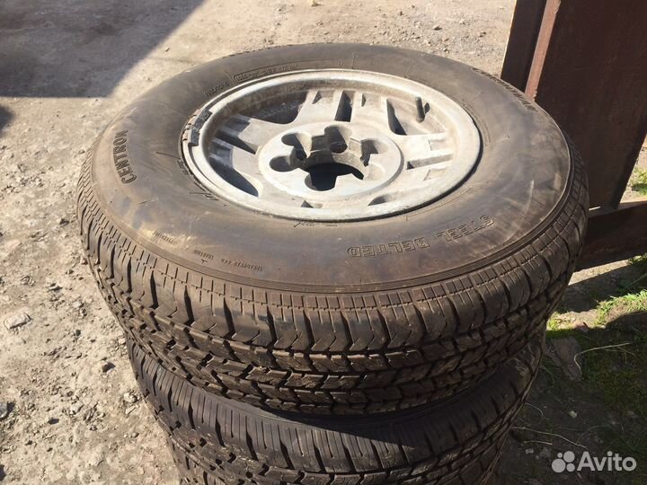 Cordovan Centron 235/75 R15