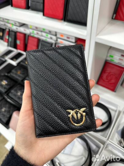 Обложка на паспорт pinko