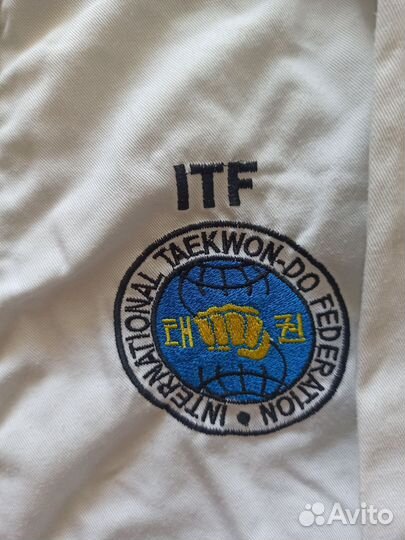 Костюм для тхэквондо