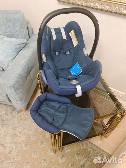 Автомобильное детское кресло maxi cosi CabrioFix