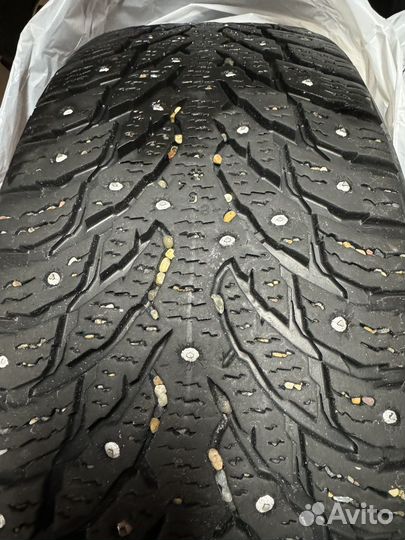 Nokian Tyres Hakkapeliitta 9 SUV 235/55 R20