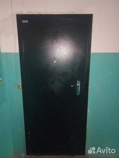 Дверь входная металлическая