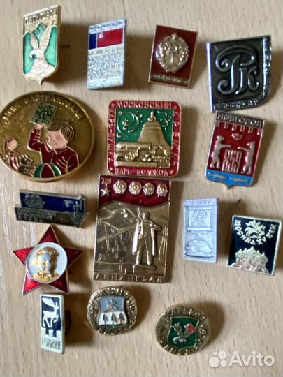 Бутыли,значки,Джеки Чан