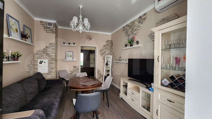 3-к. квартира, 85 м², 2/5 эт.