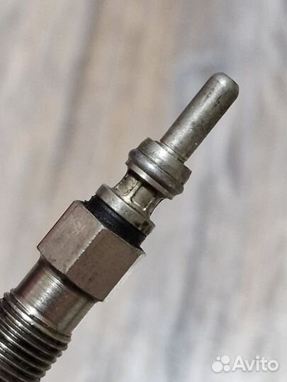 Свеча накала VW Golf 3