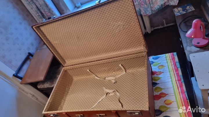 Чемодан винтажный