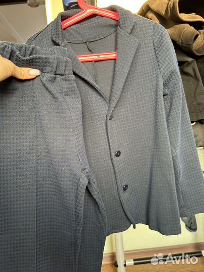 Пиджак на мальчика 140