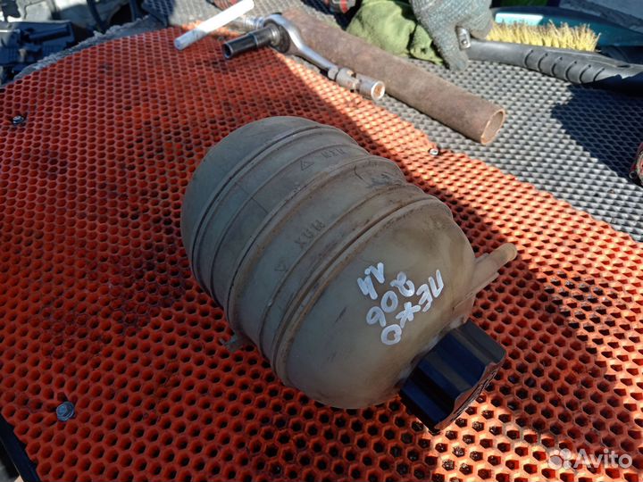 Расширительный бачок Пежо 206 1.4