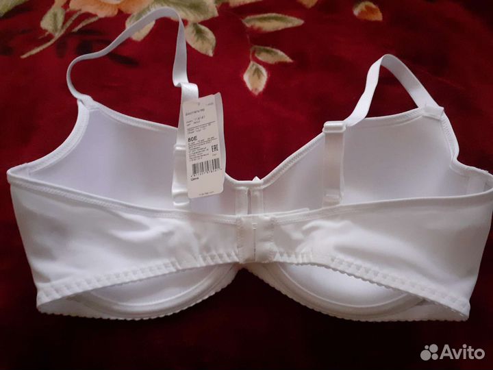 Бюстгальтер новый 80Е