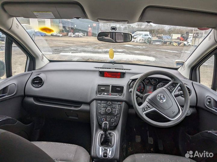 Полуось передняя правая Opel Meriva 2 (B) 2012