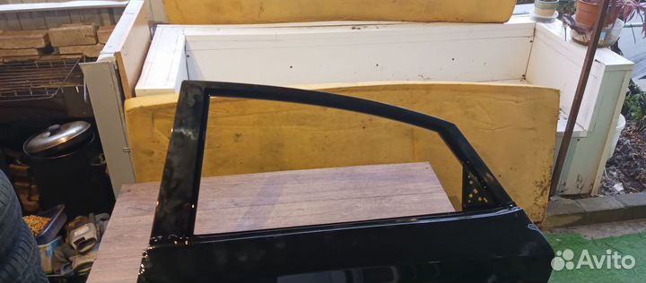 Дверь задняя левая solaris