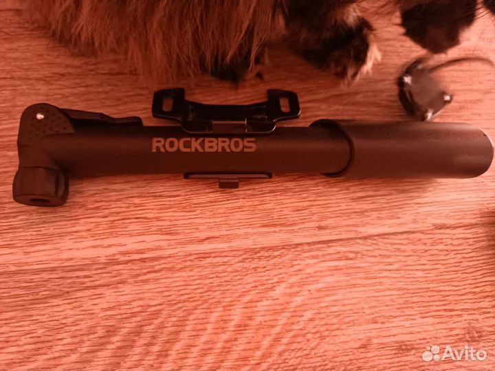 Компактный велосипедный кочек