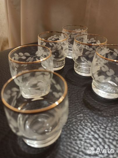 Хрустальные рюмки