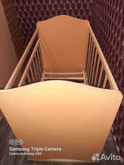 Детская кроватка