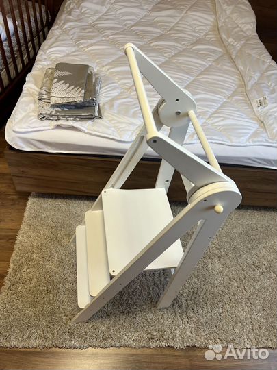 Башня помощника монтессори