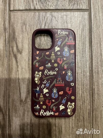 Чехол на iPhone 13