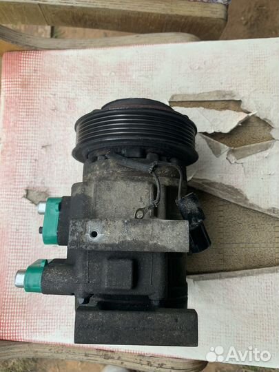 Копрессор кондиционера Kia Rio 3