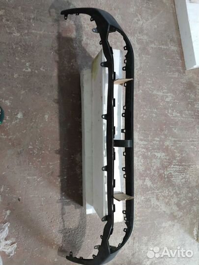 Молдинг губа переднего бампера Toyota RAV4 50