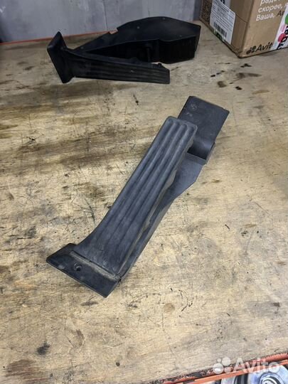 Педаль газа BMW E, F, G-серии