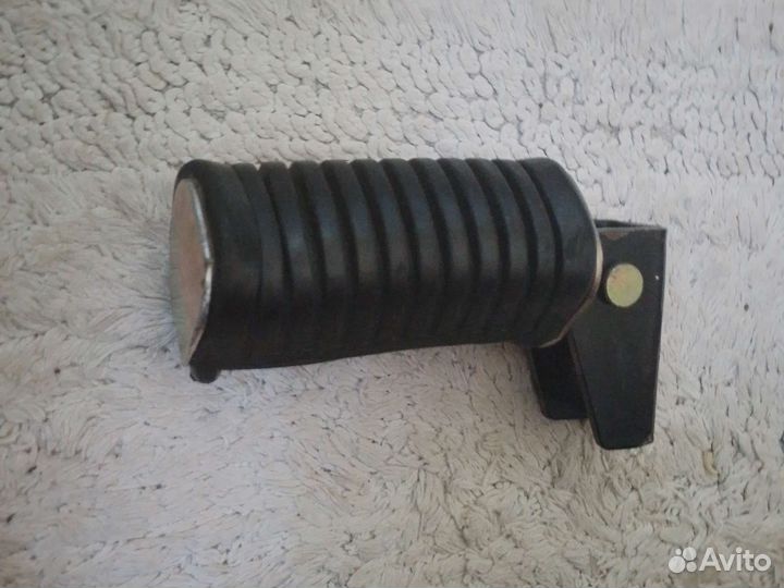 Подножки для мотоцикла