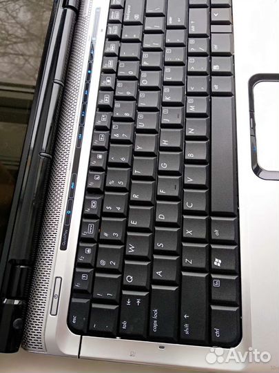 Ноутбук HP Pavilion dv2000: