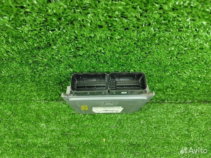 Блок управления двигателем Audi A3 8V