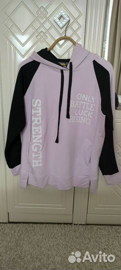 Спортивный костюм женский