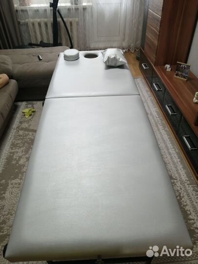 Массажный стол складной с вырезом