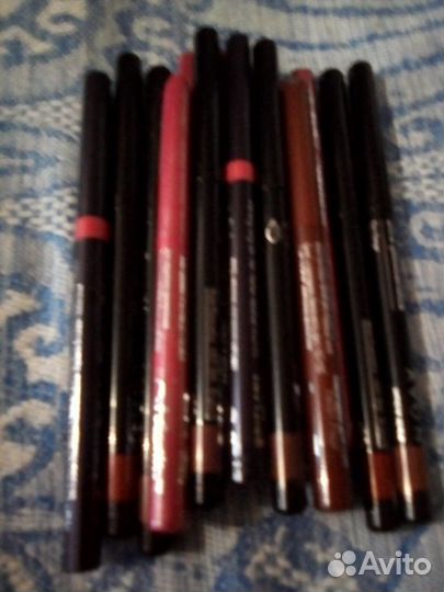 Карандаши, подводка для глаз, губ в ассортименте