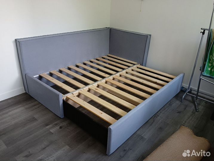 Кровать для ребенка двухместная