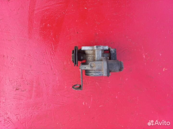 Дроссельная заслонка Renault Megane 1