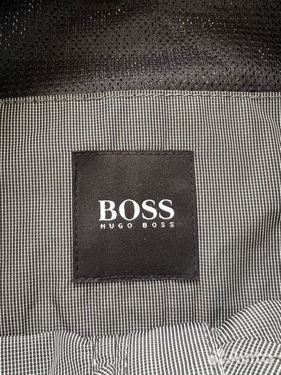 Ветровка мужская Hugo Boss, размер xxxl