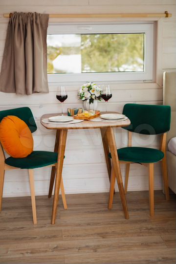 Дом 18 м² на участке 10 сот.