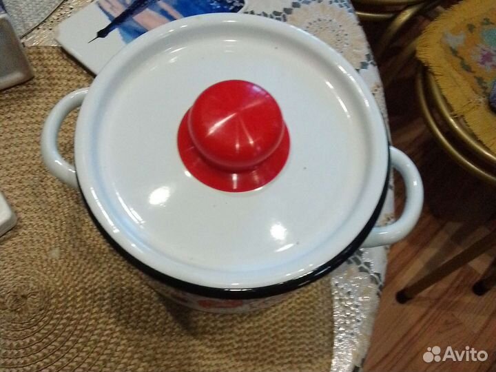 Кастрюля новая маленькая