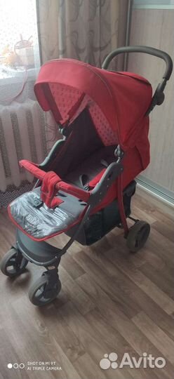 Прогулочная коляска