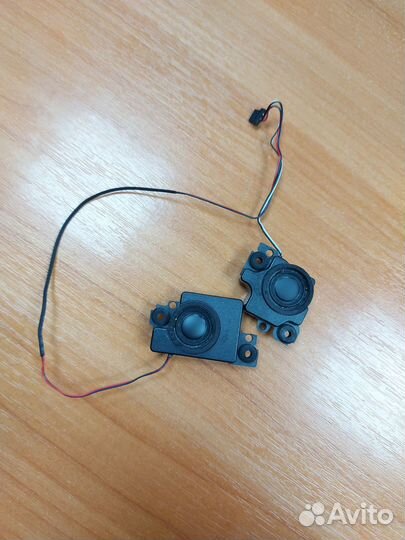 Динамики, шлейфы, петли для ноутбука Lenovo G710