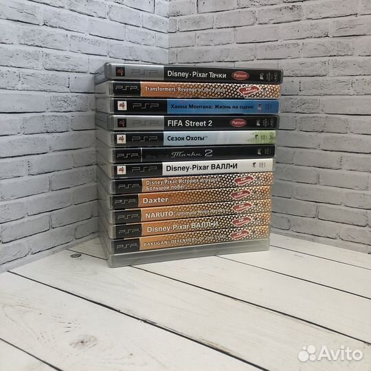 Лот дисков PSP 16 штук