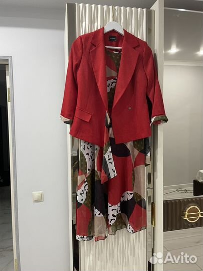 Костюм женский. Платье. Пиджак. Одежда