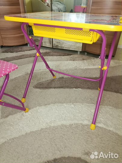 Детский стол и стул