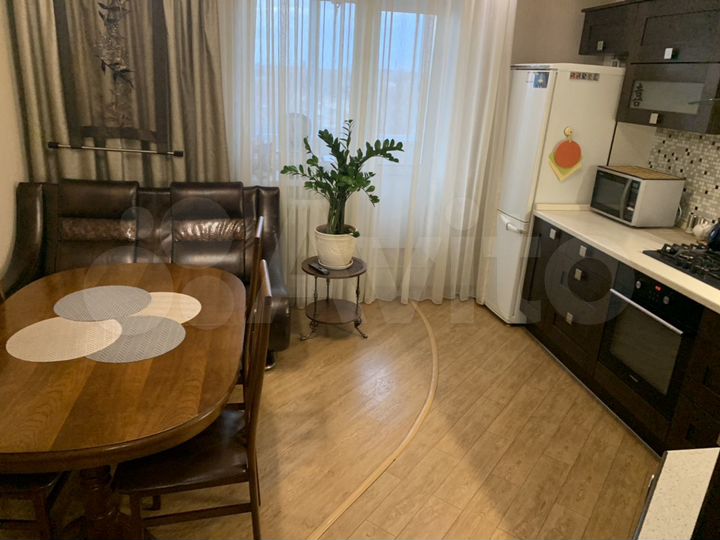 2-к. квартира, 74 м², 7/9 эт.