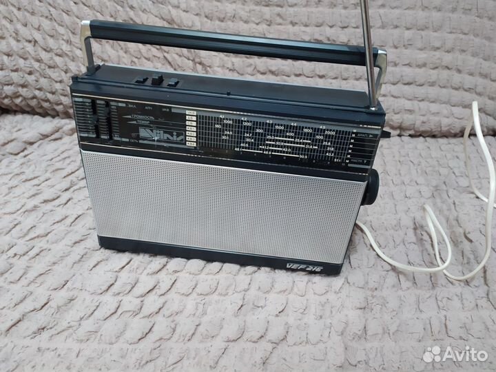 Радиоприемник СССР новый VEF 216