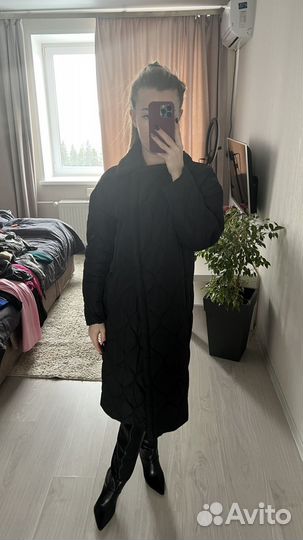 Стеганное пальто демисезонное