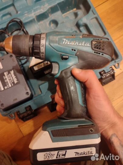 Шуруповерт makita 18v DF457DWE