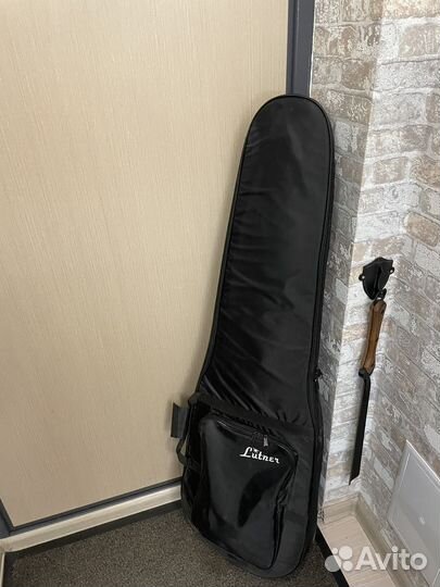 Бас гитара Sqoe